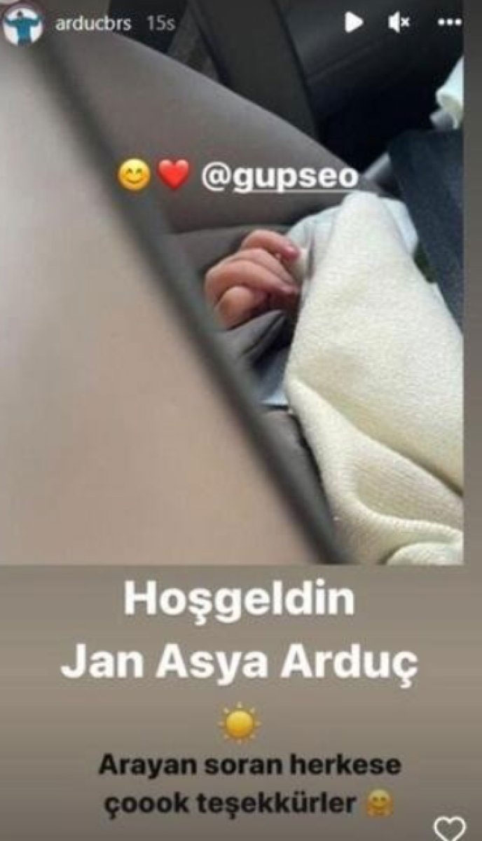 baris arduc kizi jan asya ile fotograf paylasti 5