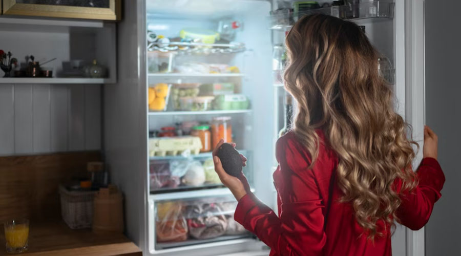 Meğer hep yanlış biliyormuşuz… Buzdolabına konulmaması gereken 12 yiyecek