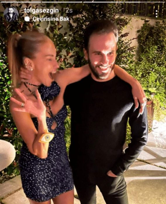 burcu esmersoy dan ilginc referans yeni gelinligi icin eski gelinliklerini referans gosterdi 3